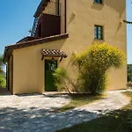 Ca' Virginia Wellness Çiftlik konaklama Montecalvo in Foglia