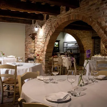 Ca' Virginia Wellness * Montecalvo in Foglia