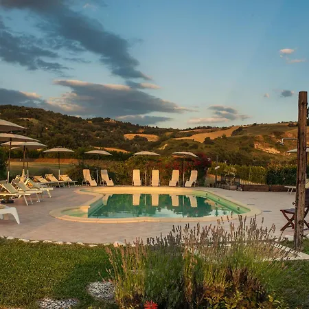 Séjour à la ferme Ca' Virginia Wellness Montecalvo in Foglia